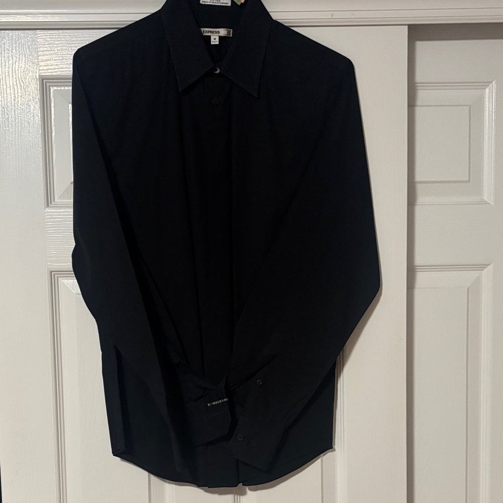 Express Fitted Black Shirt (MED 15-15.5)